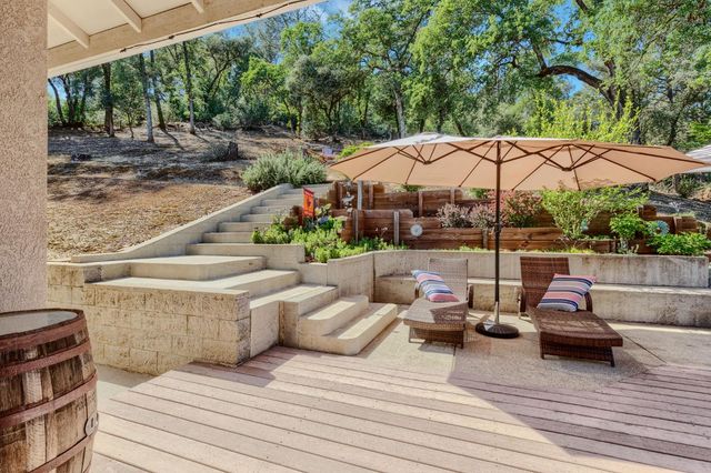 1330 Lower Lake Dr, Placerville, CA 95667