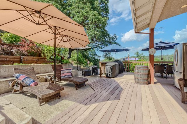 1330 Lower Lake Dr, Placerville, CA 95667