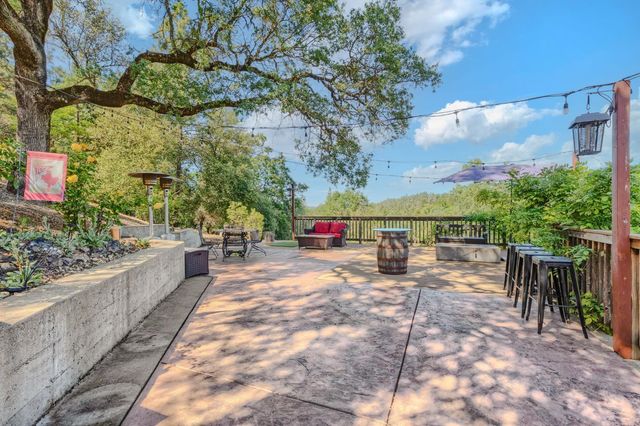 1330 Lower Lake Dr, Placerville, CA 95667