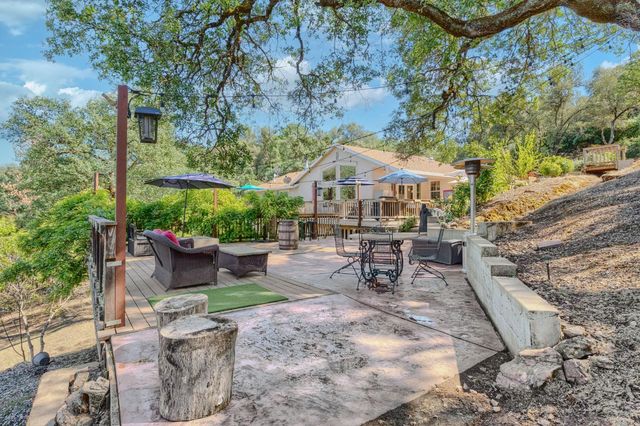 1330 Lower Lake Dr, Placerville, CA 95667