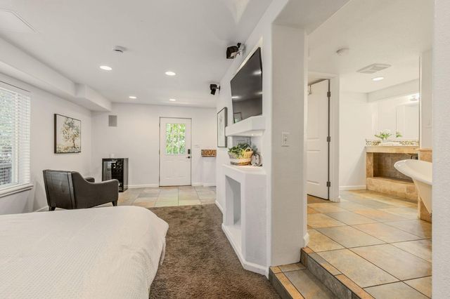 1330 Lower Lake Dr, Placerville, CA 95667