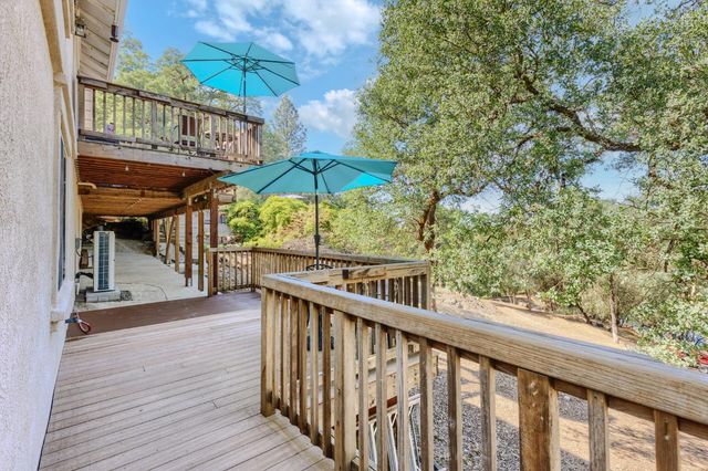 1330 Lower Lake Dr, Placerville, CA 95667