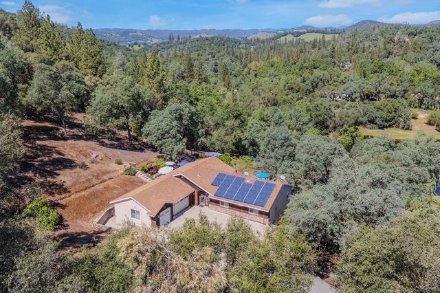 1330 Lower Lake Dr, Placerville, CA 95667
