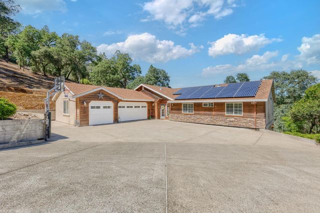 1330 Lower Lake Dr, Placerville, CA 95667