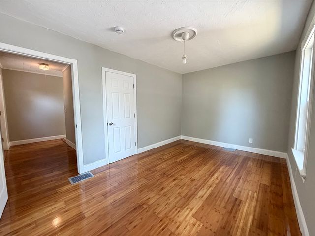 109 Culley St, Fitchburg, MA 01420