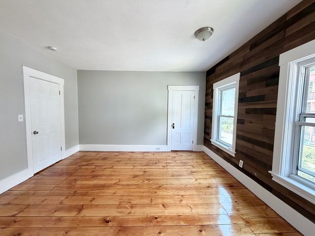 109 Culley St, Fitchburg, MA 01420