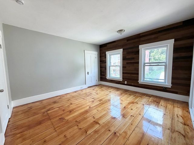 109 Culley St, Fitchburg, MA 01420
