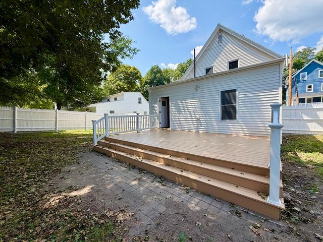 109 Culley St, Fitchburg, MA 01420