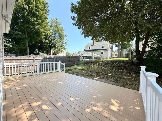 109 Culley St, Fitchburg, MA 01420