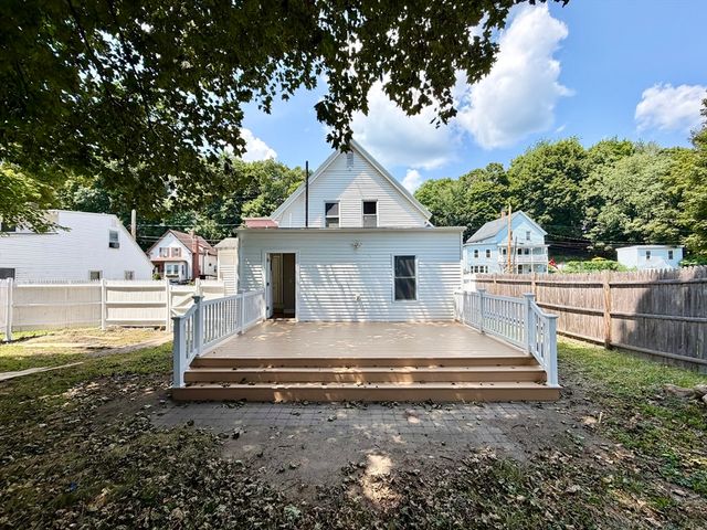 109 Culley St, Fitchburg, MA 01420