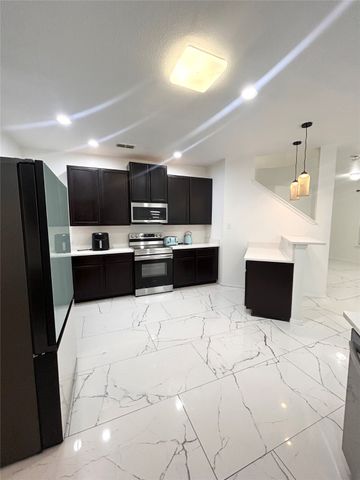 2221 Juarez Drive, Fort Worth, TX 76177