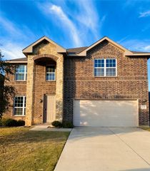 2221 Juarez Drive, Fort Worth, TX 76177