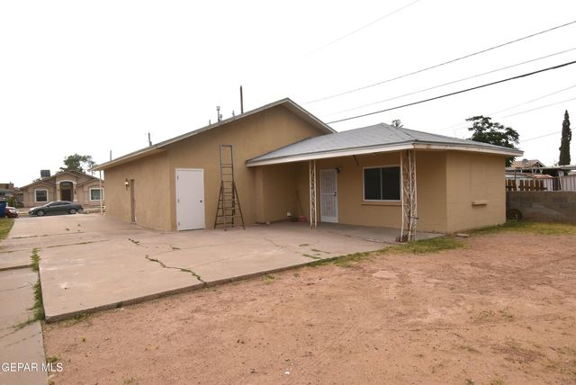 646 CASA GRANDE Place, El Paso, TX 79907