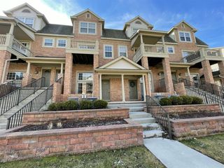 2838 Barclay Way, Ann Arbor, MI 48105