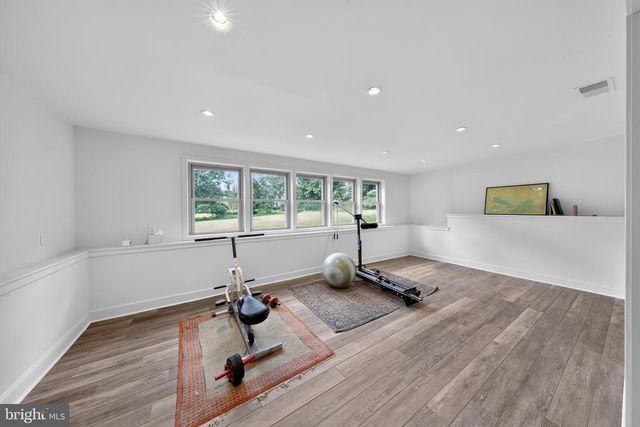 3 LAMATAN RD, Newark, DE 19711