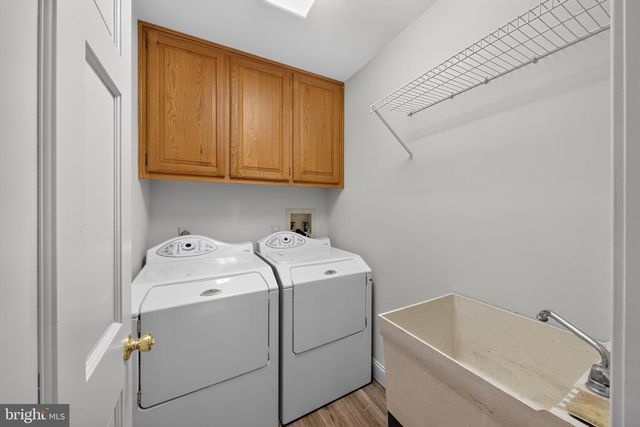 3 LAMATAN RD, Newark, DE 19711