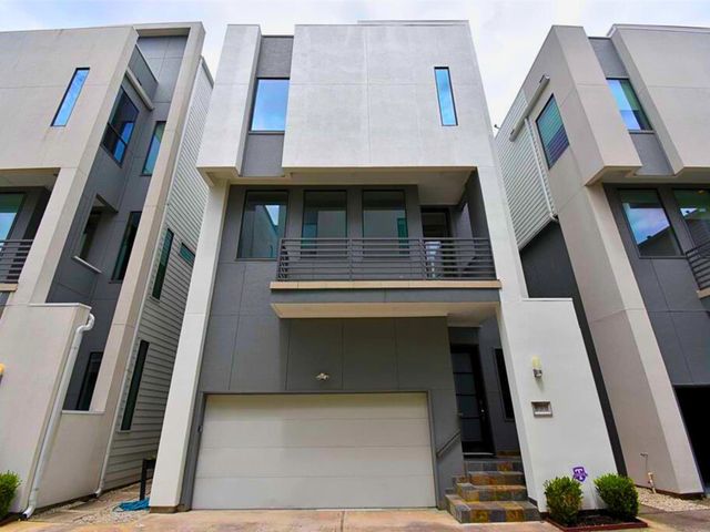 5638 Petty Street B, Houston, TX 77007