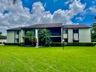 4857 Sable Pine Circle B1, West Palm Beach, FL 33417