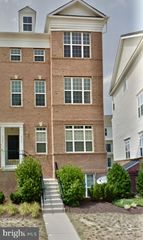 5546 CAPITAL GATEWAY DR #396, Suitland, MD 20746