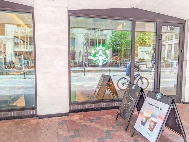 711 Main St Street 905, Houston, TX 77002