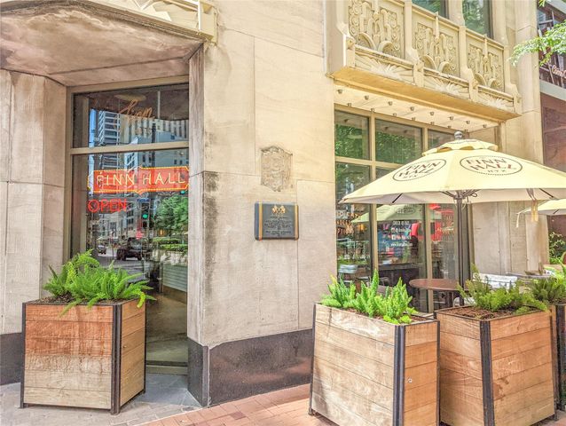 711 Main St Street 905, Houston, TX 77002