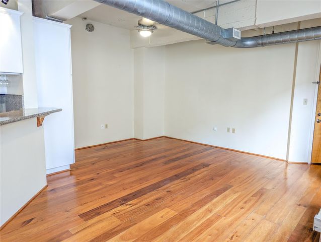 711 Main St Street 905, Houston, TX 77002
