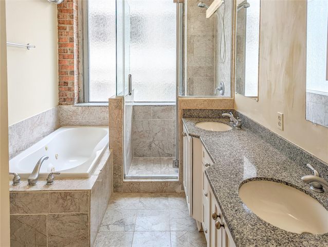 711 Main St Street 905, Houston, TX 77002