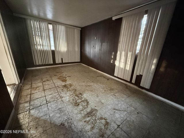 9129 TAMWORTH Road, Jacksonville, FL 32208
