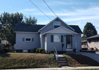 835 Summit STREET, Manitowoc, WI 54220