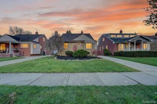 9006 Quandt Avenue, Allen Park, MI 48101