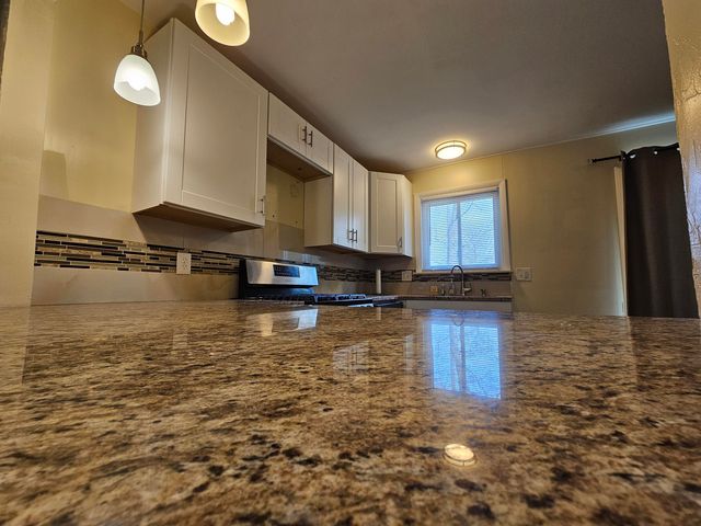 15541 Wellington Street, Taylor, MI 48180