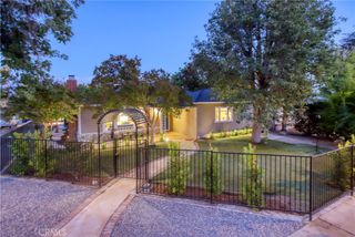 6956 Ranchito, Van Nuys, CA 91405