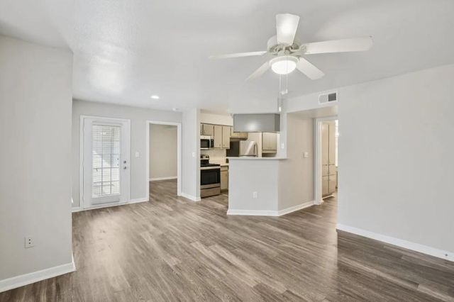 20000 Saums Road 13201, Katy, TX 77449