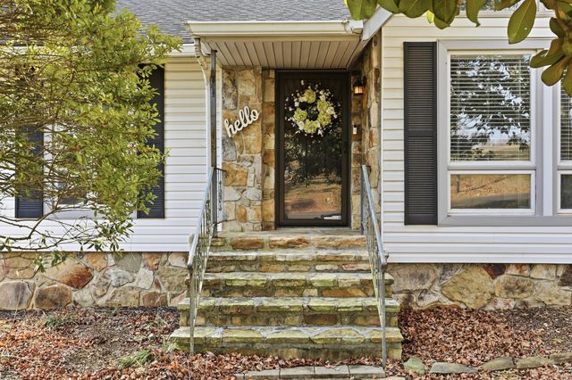 4002 Bow Street NE, Cleveland, TN 37312