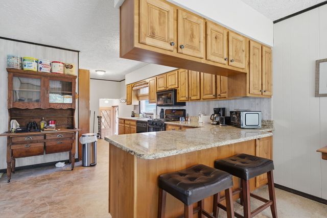 2017 Colona Road, East Moline, IL 61244