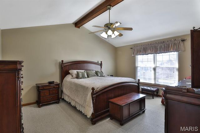 548 Crown Passage Drive, St Charles, MO 63303