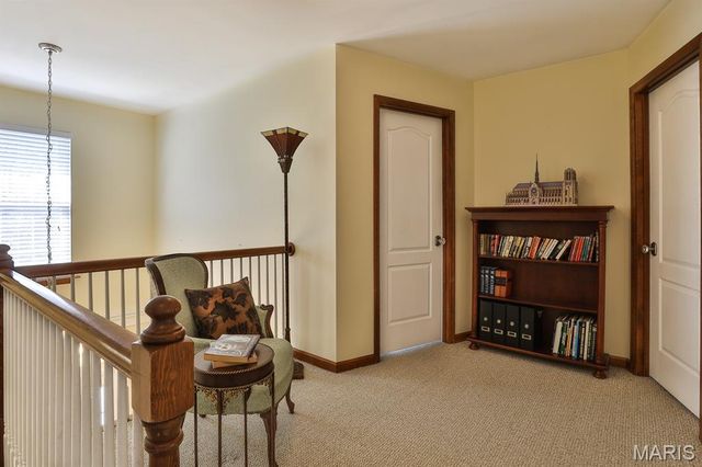 548 Crown Passage Drive, St Charles, MO 63303