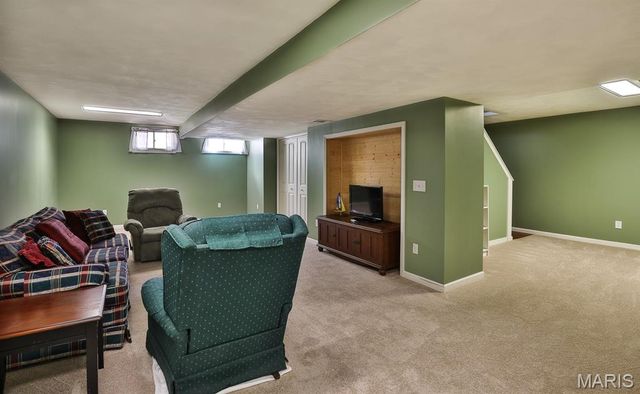 548 Crown Passage Drive, St Charles, MO 63303