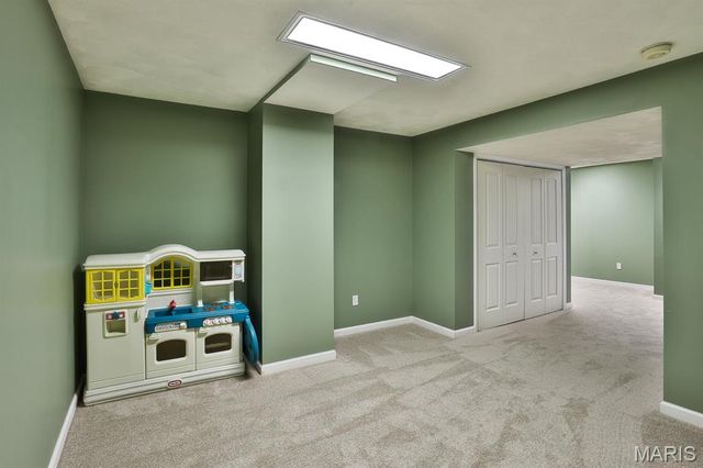 548 Crown Passage Drive, St Charles, MO 63303