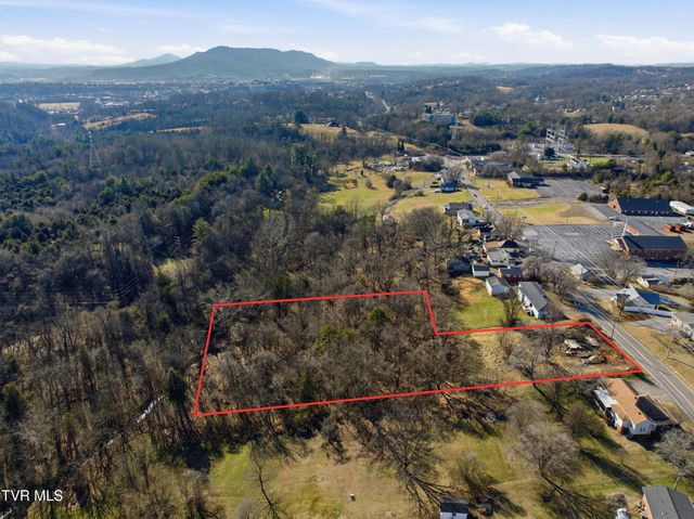 1515 Bloomingdale Road, Kingsport, TN 37660