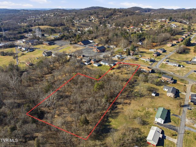 1515 Bloomingdale Road, Kingsport, TN 37660