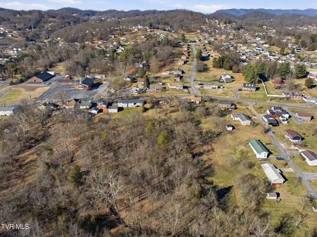 1515 Bloomingdale Road, Kingsport, TN 37660