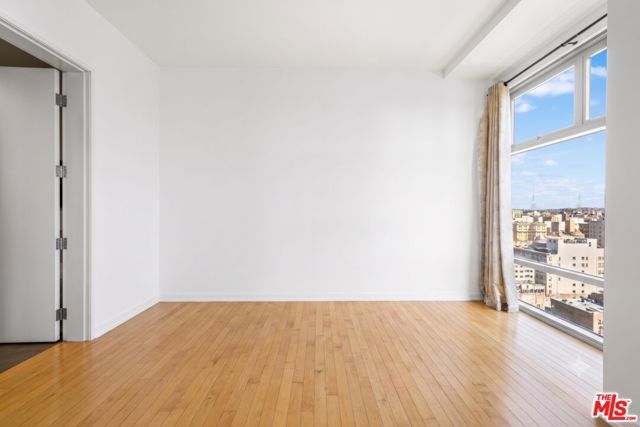 801 S Grand Avenue 1508, Los Angeles, CA 90017
