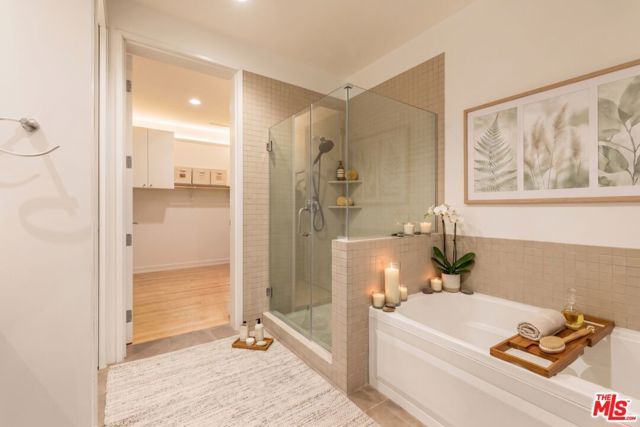 801 S Grand Avenue 1508, Los Angeles, CA 90017