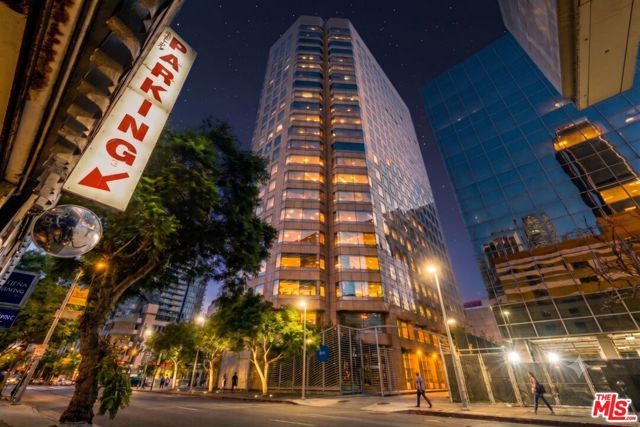 801 S Grand Avenue 1508, Los Angeles, CA 90017