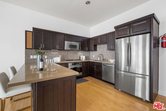 801 S Grand Avenue 1508, Los Angeles, CA 90017
