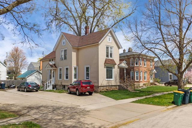 153 HOYT STREET, Fond Du Lac, WI 54935