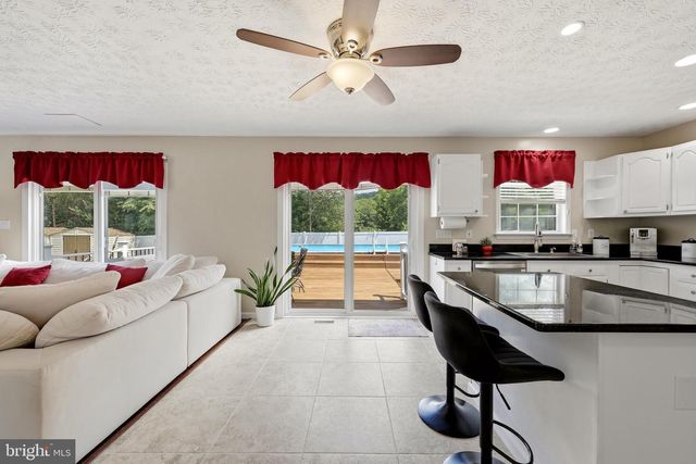 670 MORGAN FORD RD, Front Royal, VA 22630