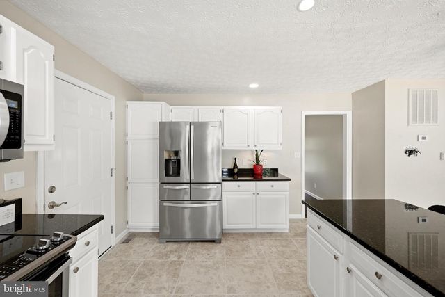 670 MORGAN FORD RD, Front Royal, VA 22630