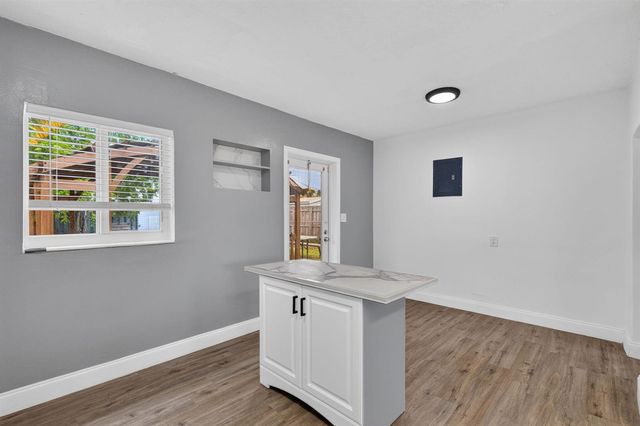 540 NE 61st Street, Oakland Park, FL 33334